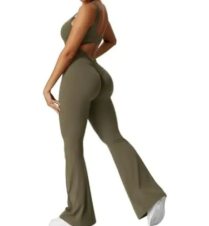 Velora V-Back Scrunch Gym Set